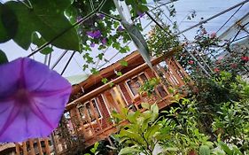 Cabaña el Faisán, Jardín de Dota
